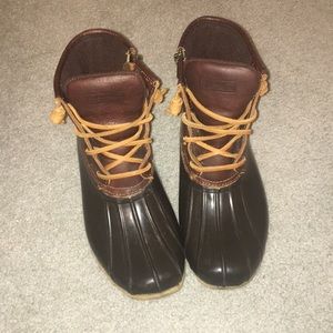 Sperry boots